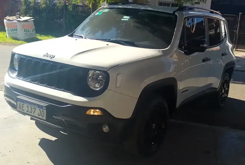 Jeep Renegade 1.8 Sport 2020 - foto 1