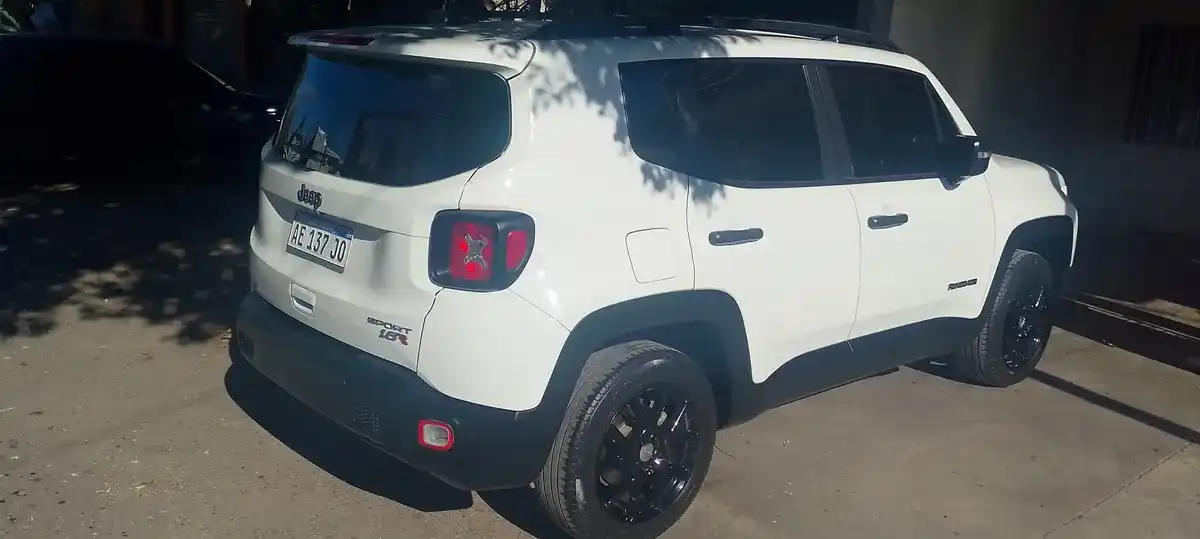 Jeep Renegade 1.8 Sport 2020 - foto 3