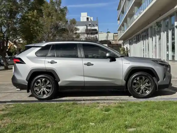 Toyota Rav4 Hibrid 2.5 Hv Limited Awd At 2023 - foto 2