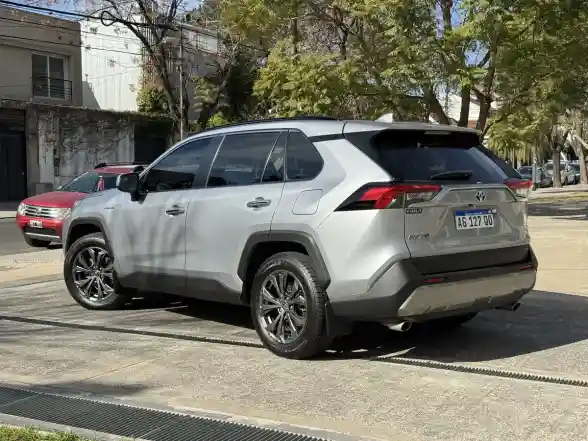 Toyota Rav4 Hibrid 2.5 Hv Limited Awd At 2023 - foto 3