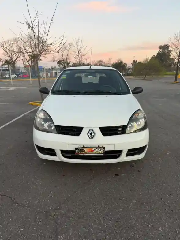 Renault Clio 1.2 Authentique Pack Ii 75Cv 2012 - foto 2