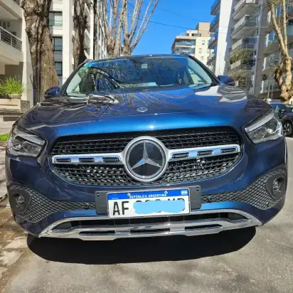 Mercedes-Benz Clase Gla 1.6 Gla200 Urban 156Cv 2021 - foto 1