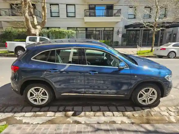 Mercedes-Benz Clase Gla 1.6 Gla200 Urban 156Cv 2021 - foto 3