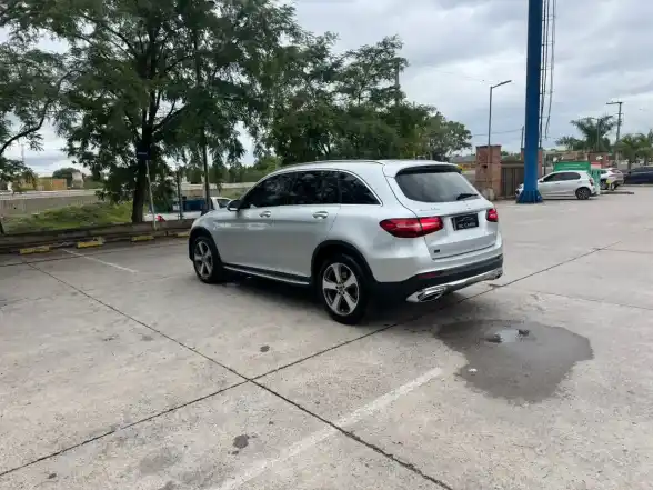 Mercedes-Benz Clase Glc 2.0 Glc300 4Matic Offroad At 2019 - foto 3