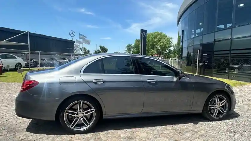 Mercedes-Benz Clase E 3.0 E400 Amg-Line 333Cv 2017 - foto 4