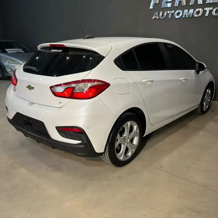 Chevrolet Cruze Lt At 5P 2023 - foto 4