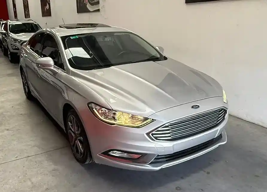Ford Mondeo Sel Ecoboost 2.0 At 2017 - foto 2