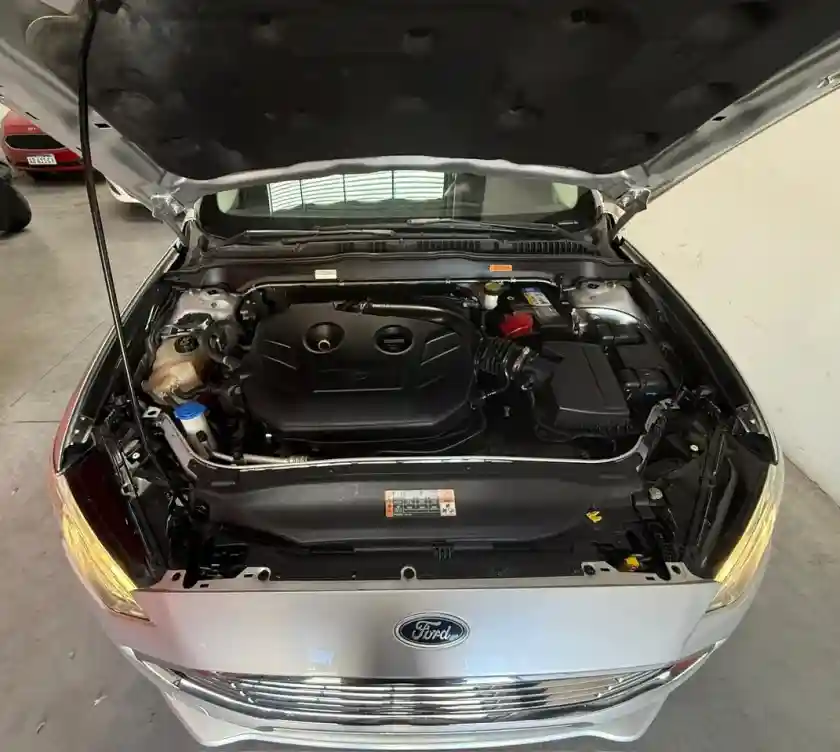 Ford Mondeo Sel Ecoboost 2.0 At 2017 - foto 4