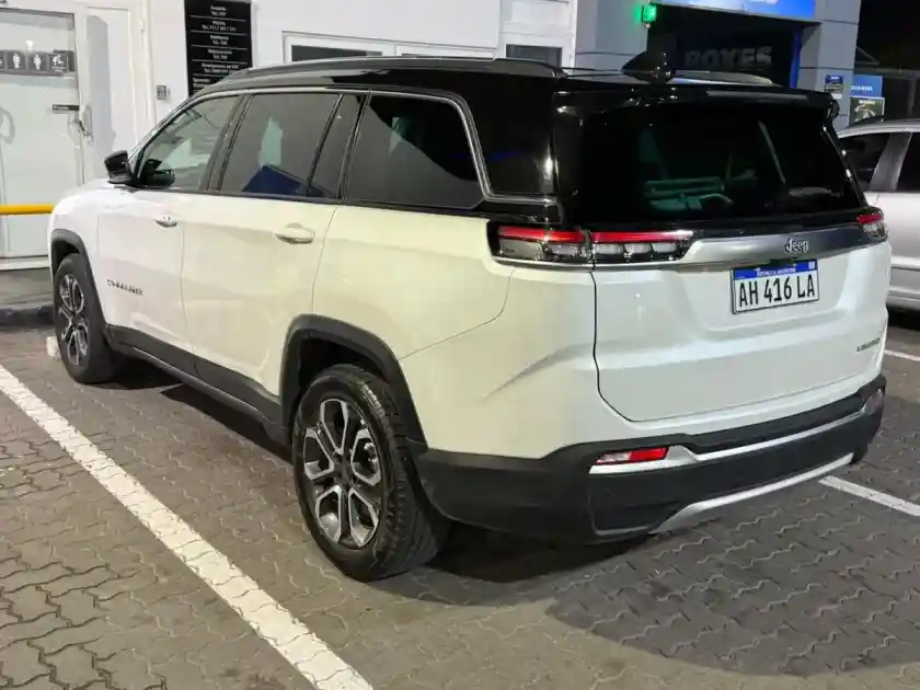 Jeep Commander 1.3 T270 Limited 4X2 At6 2025 - foto 5