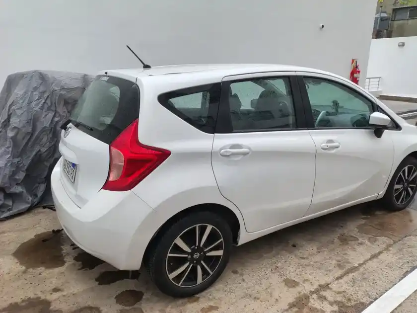 Nissan Note 1.6 Exclusive 110Cv Cvt 2019 - foto 3