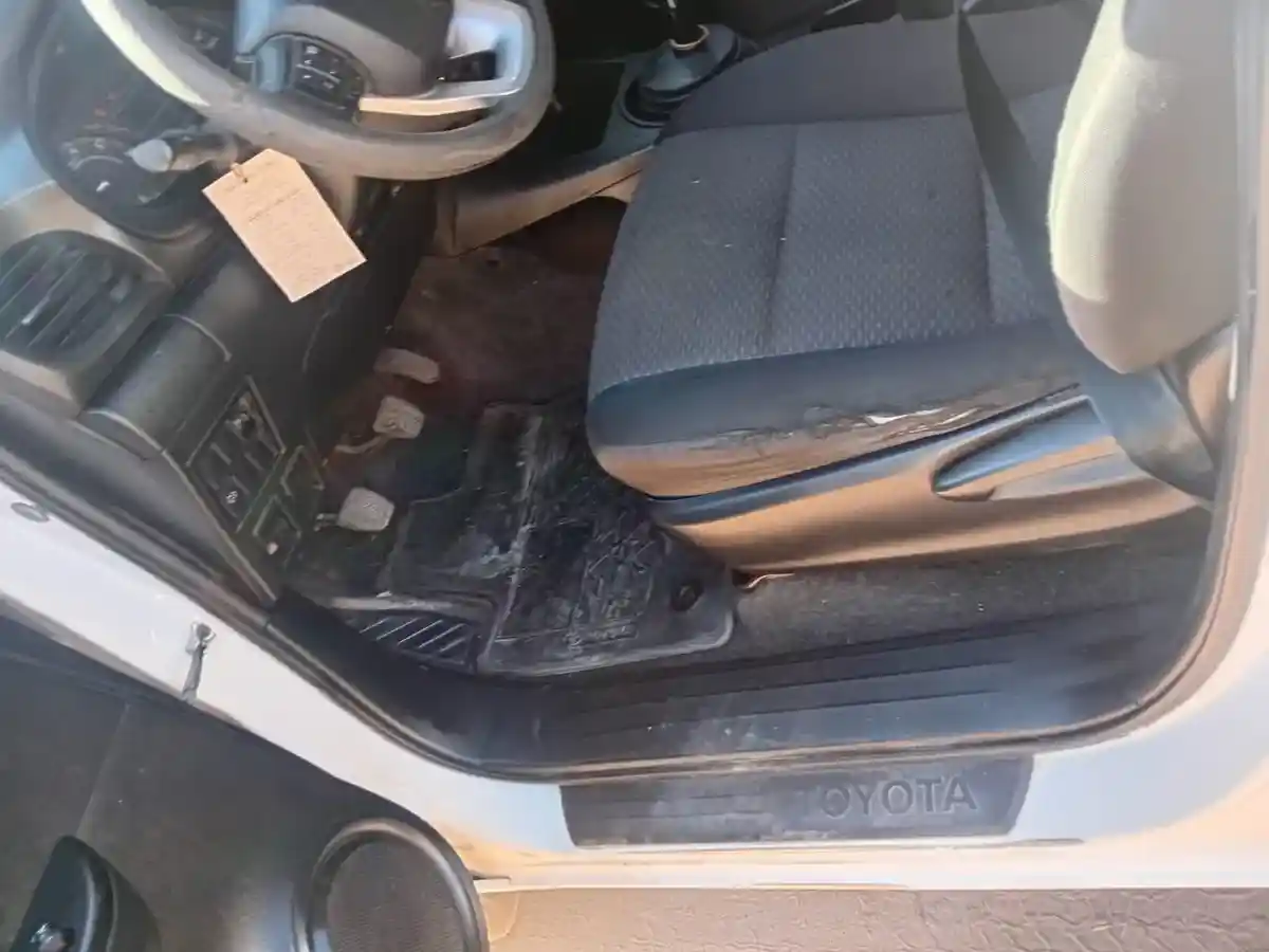 Toyota Hilux 2.4 Cd Dx 150Cv 4X4 2020 - foto 5