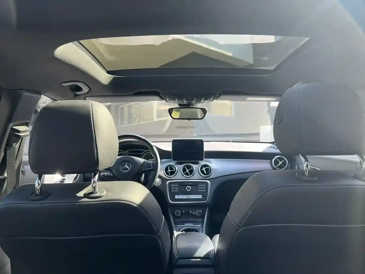 Mercedes-Benz Clase Gla 1.6 Gla200 Urban 156Cv 2019 - foto 5