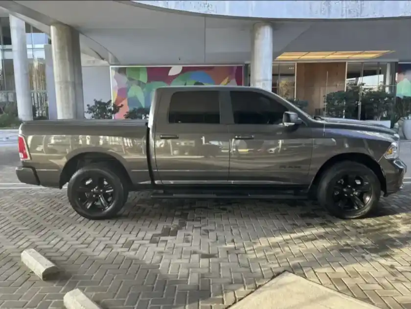 Ram 1500 5.7 Laramie Atx V8 2023 - foto 5