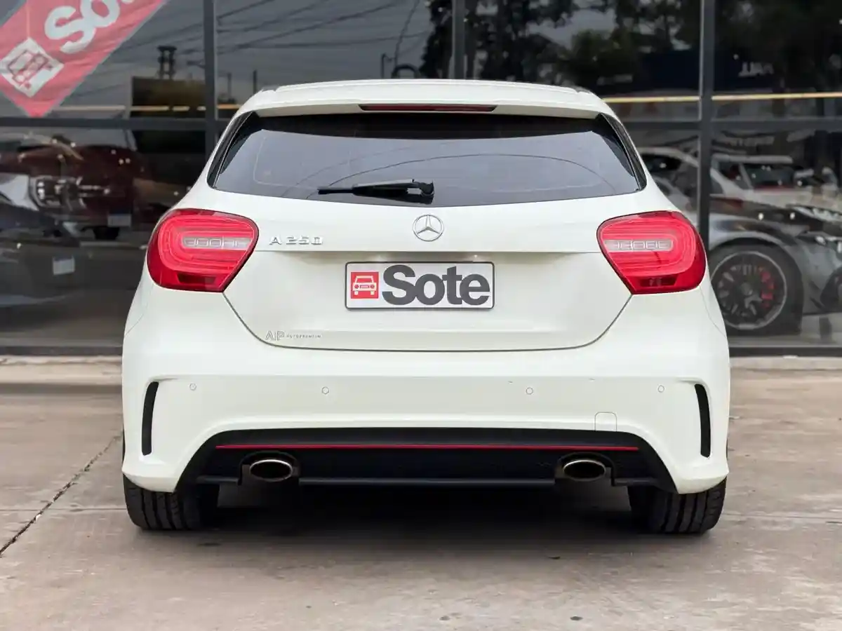 Mercedes-Benz Clase A 2.0 A 250 At Sport B.efficiency 2014 - foto 4