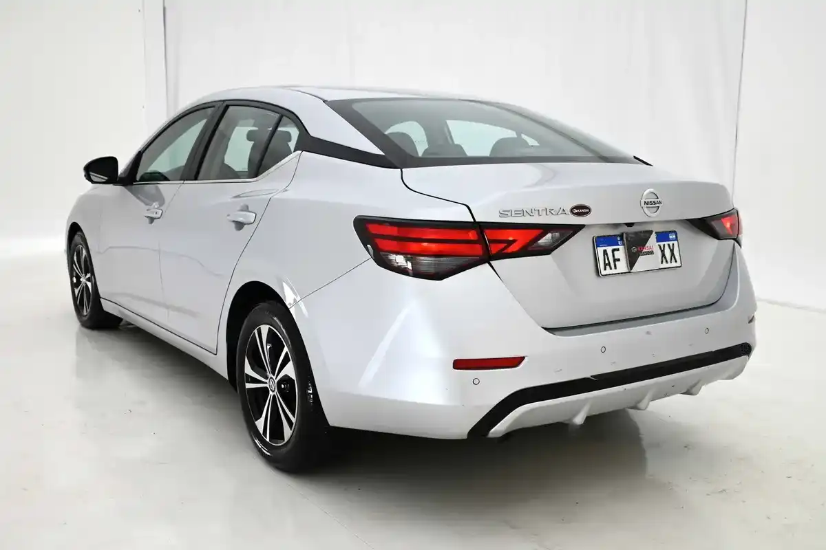 Nissan Sentra 2.0 Advance Cvt 2023 - foto 2
