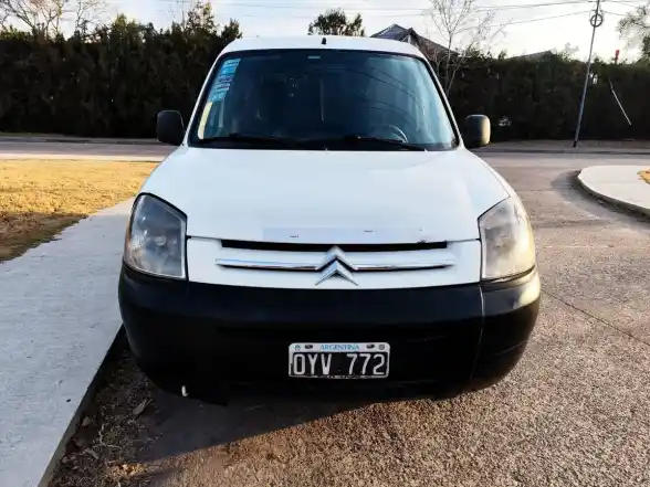 Citroën Berlingo Furgon 1.6 Hdi 92 Bussines 2015 - foto 2