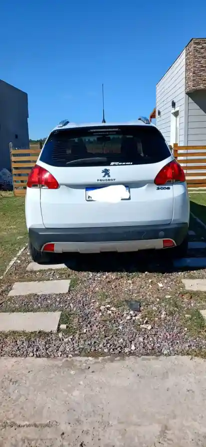 Peugeot 2008 1.6 Active 2018 - foto 4