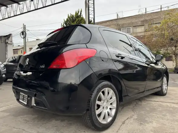 Peugeot 308 1.6 Active 2013 - foto 3