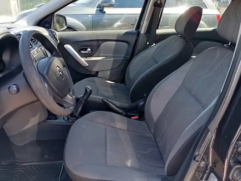 Renault Logan 1.6 Expression 85Cv 2018 - foto 5