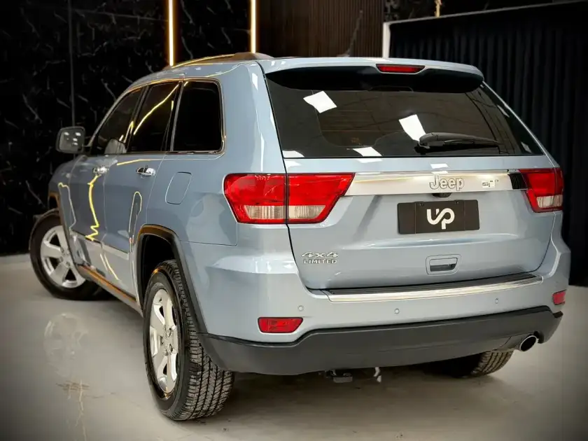 Jeep Grand Cherokee 3.6 Limited 286Hp Atx 2013 - foto 4