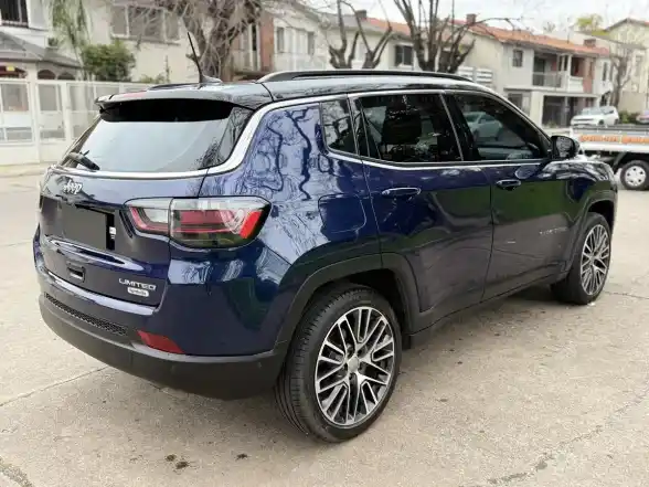 Jeep Compass 1.3 T270 Limited 4X2 At6 2024 - foto 5