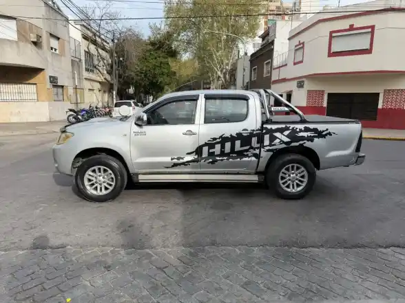 Toyota Hilux 3.0 D/Cab 4X4 Sr 2005 - foto 3