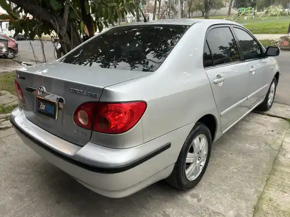 Toyota Corolla 1.8 Se-G At 2008 - foto 4