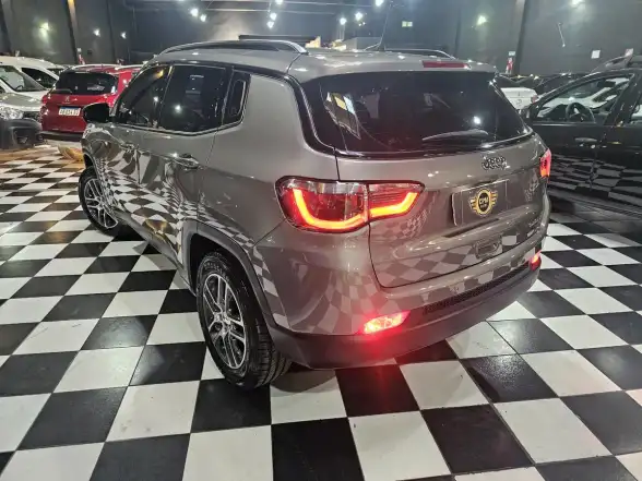 Jeep Compass 2.4 Sport At 2019 - foto 5