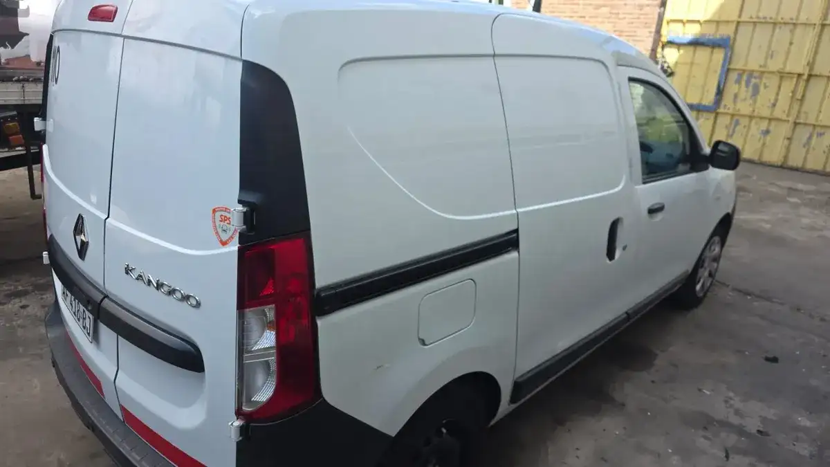 Renault Kangoo Ii Express Emotion 1.6 Sce 2022 - foto 5