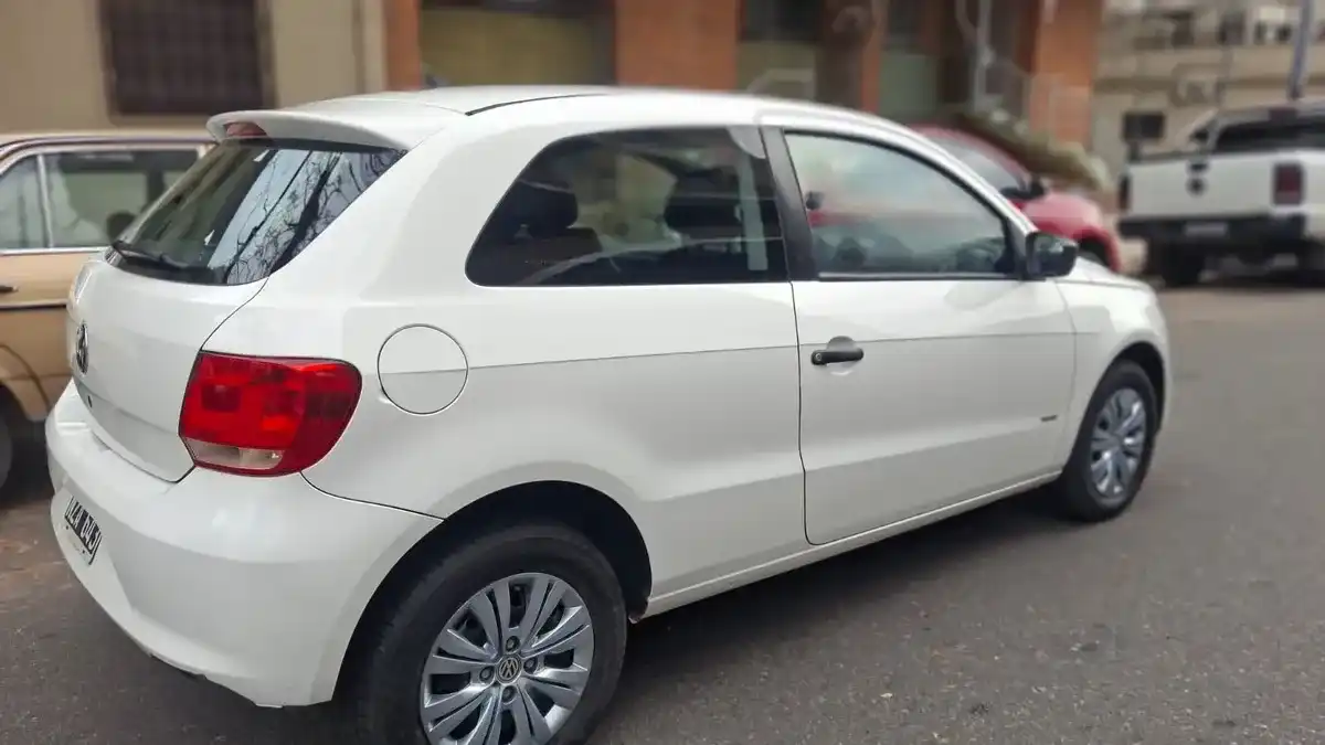 Volkswagen Gol Trend 1.6 Pack I 101Cv 3P 2014 - foto 3