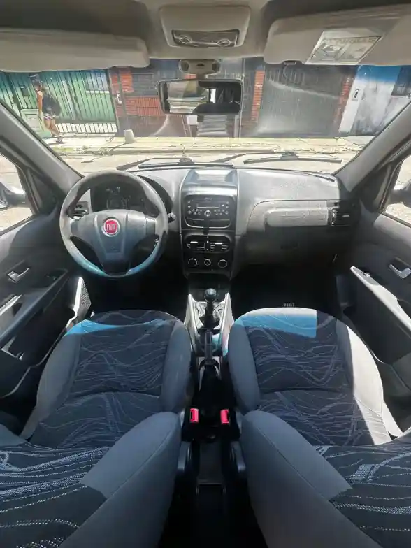 Fiat Siena 1.6 El 16V Pack Confort 2016 - foto 4
