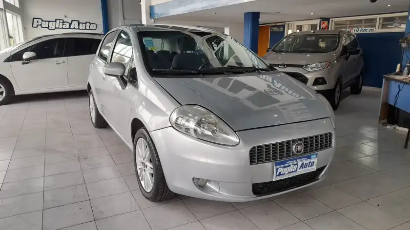 Fiat Punto 1.6 Essence 2011 - foto 1
