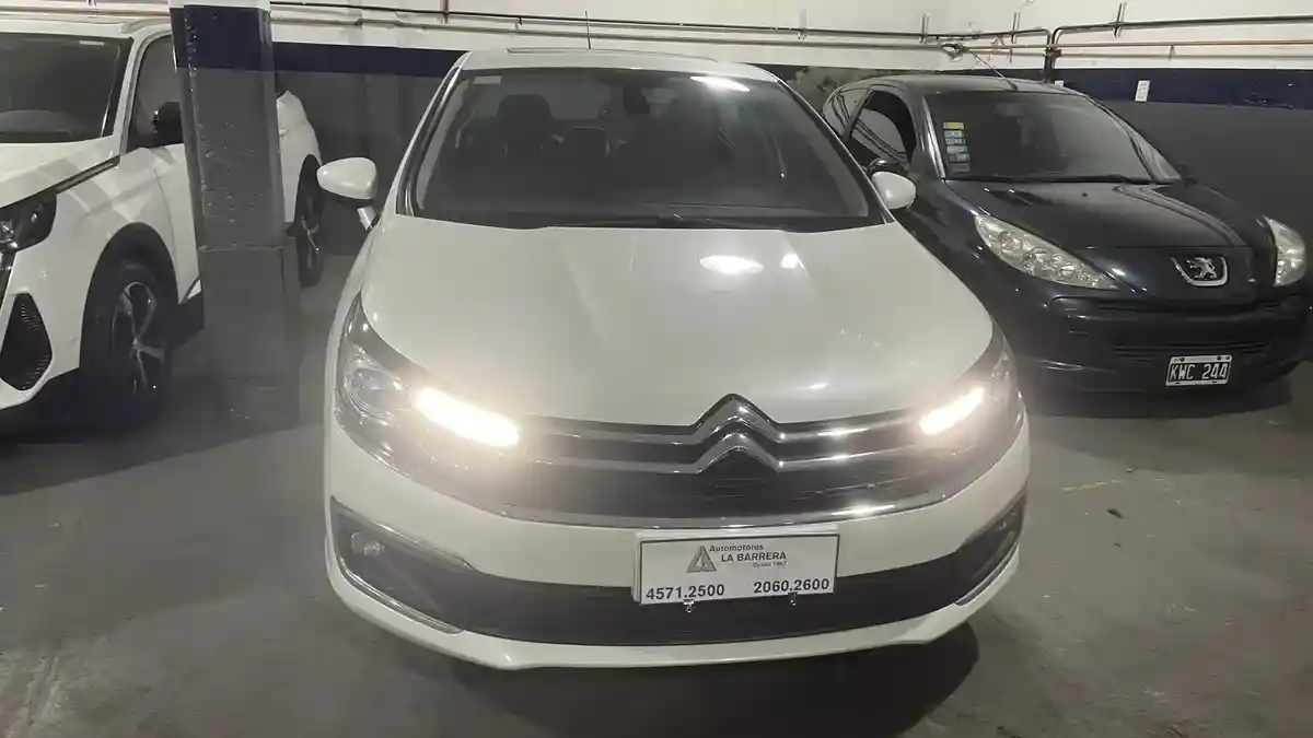 Citroën C4 Lounge 1.6 Thp 165 At6 Shine Am19 2020 - foto 3