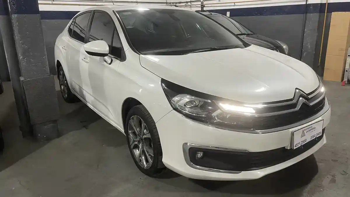 Citroën C4 Lounge 1.6 Thp 165 At6 Shine Am19 2020 - foto 5