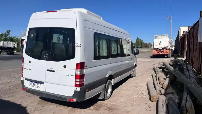Mercedes-Benz Sprinter 2.1 515 Combi 4325 150Cv 19+1 2018 - foto 3