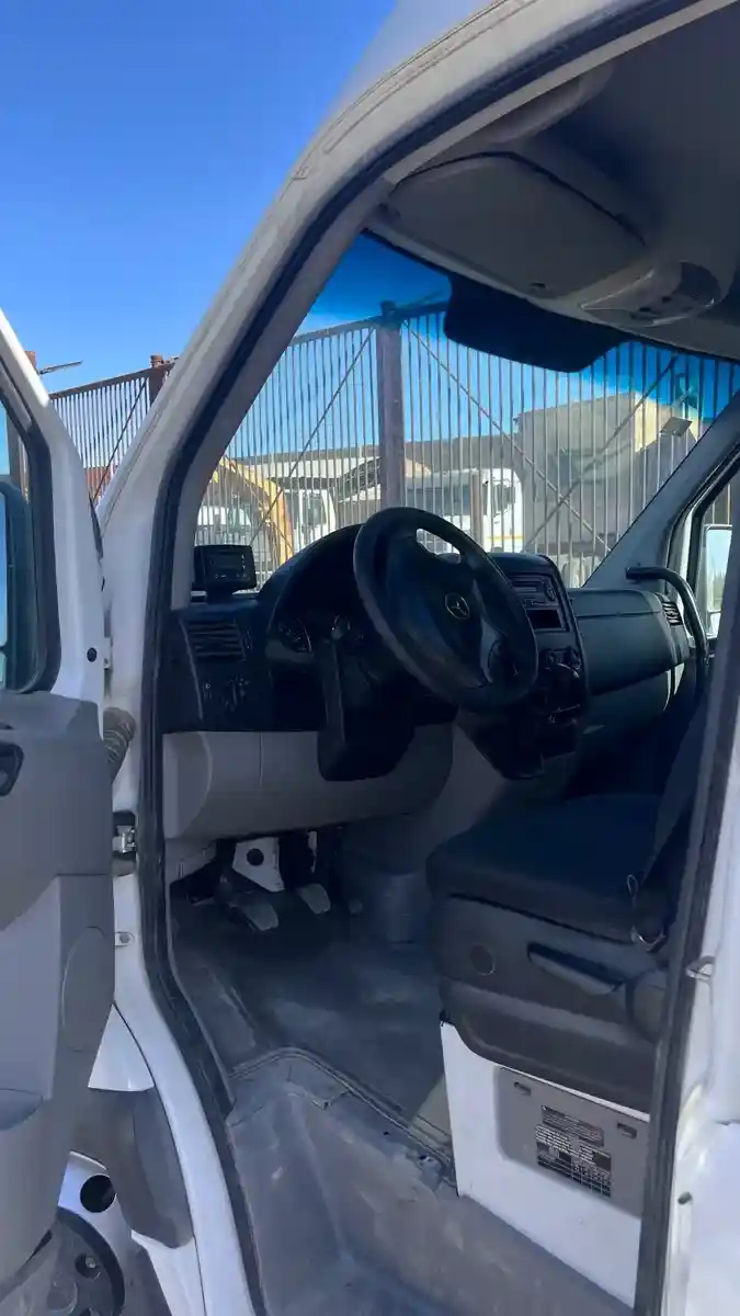 Mercedes-Benz Sprinter 2.1 515 Combi 4325 150Cv 19+1 2018 - foto 4