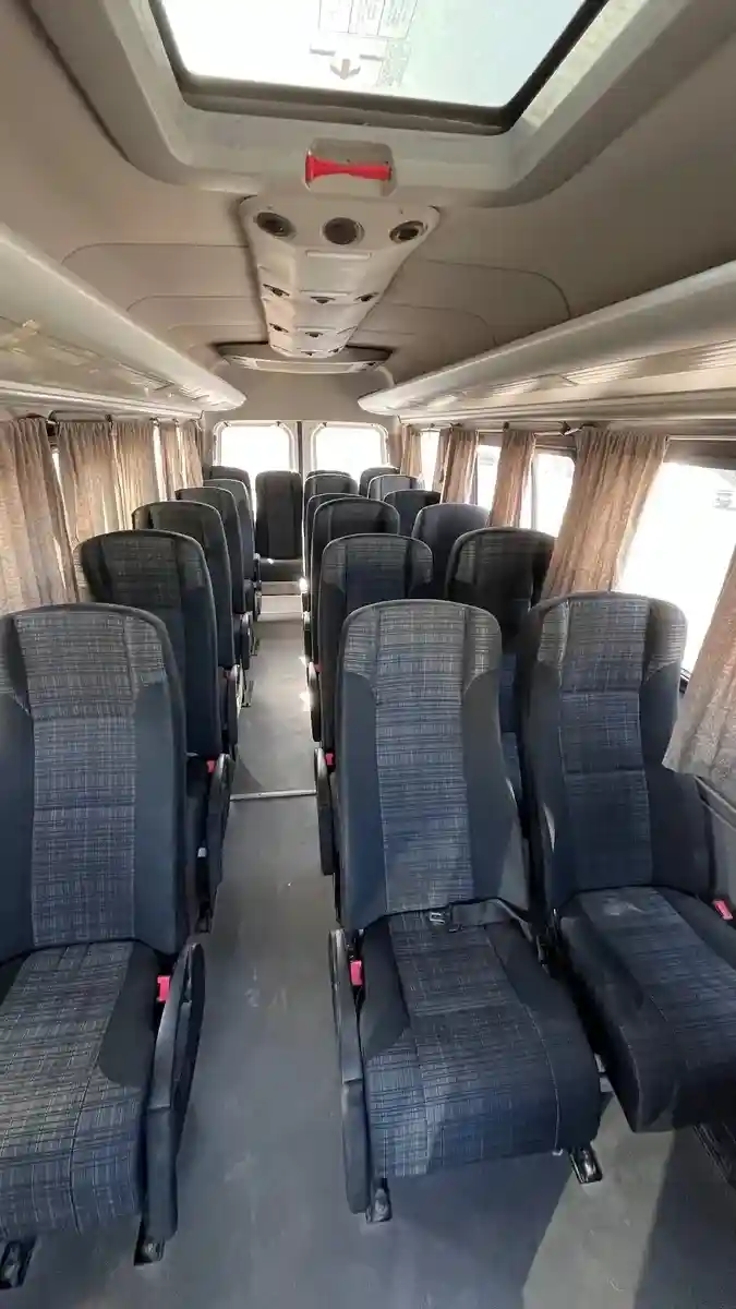 Mercedes-Benz Sprinter 2.1 515 Combi 4325 150Cv 19+1 2018 - foto 5