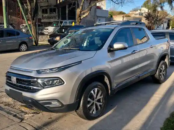 Fiat Toro 1.8 Freedom 4X2 At 2022 - foto 2
