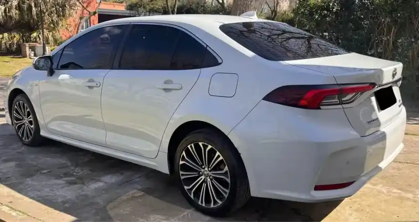 Toyota Corolla 1.8 Hev Seg Ecvt 2022 - foto 3