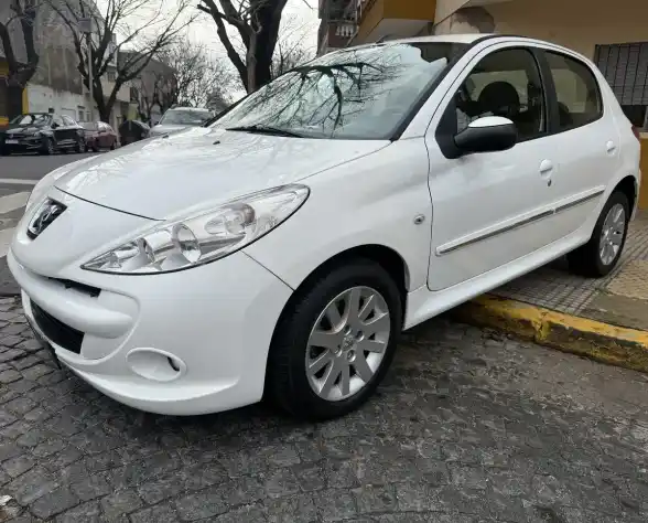Peugeot 207 1.6 Allure 106Cv 2013 - foto 1