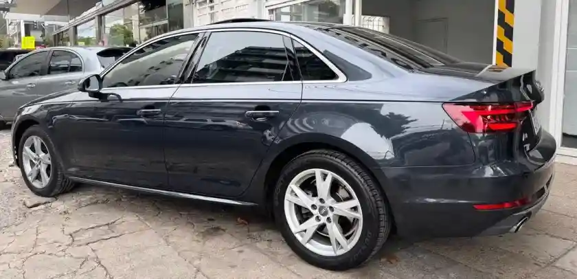 Audi A4 2.0 Tfsi Stronic 190Cv 2019 - foto 4