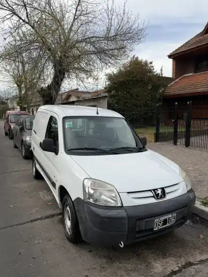 Peugeot Partner 1.4 Furgon Confort 2015 - foto 4
