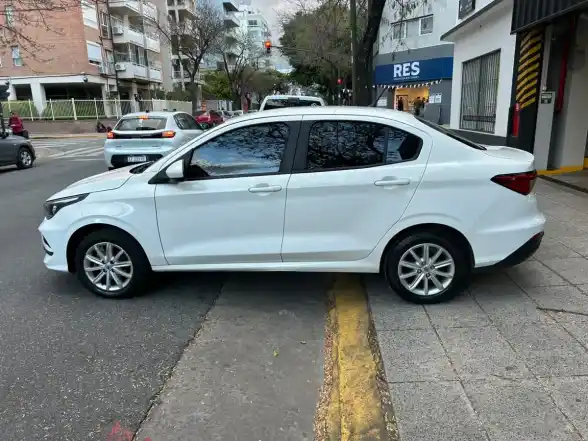 Fiat Cronos Like 1.3 Gse Bz 2023 - foto 4