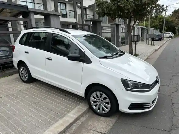 Volkswagen Suran 1.6 Comfortline 101Cv Ab 2015 - foto 3