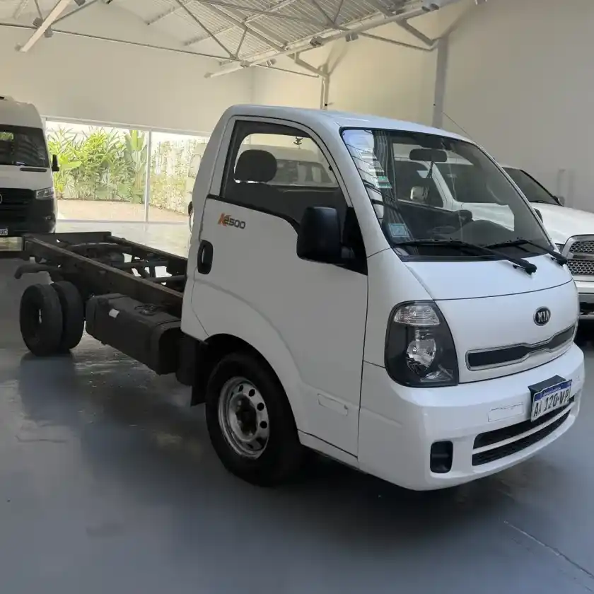 Kia K2500 2.5 Caja 2016 - foto 2