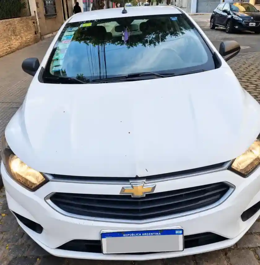 Chevrolet Onix 1.4 Lt 98Cv 2016 - foto 1