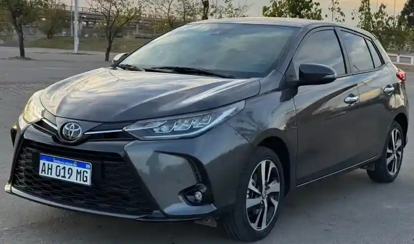 Toyota Yaris 1.5 107Cv S Cvt 2025 - foto 1
