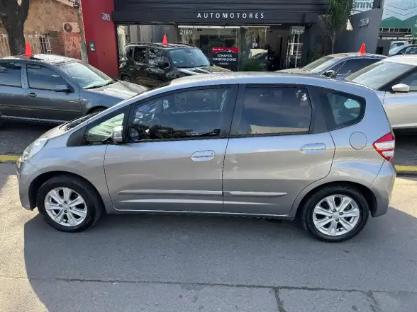 Honda Fit 1.4 Lx-L At 100Cv 2013 - foto 5