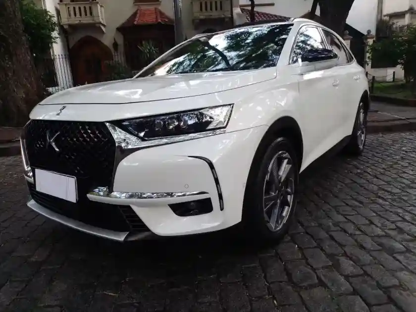 D.s. Ds7 Crossback 2.0 Hdi 180 At Rivoli 2021 - foto 1