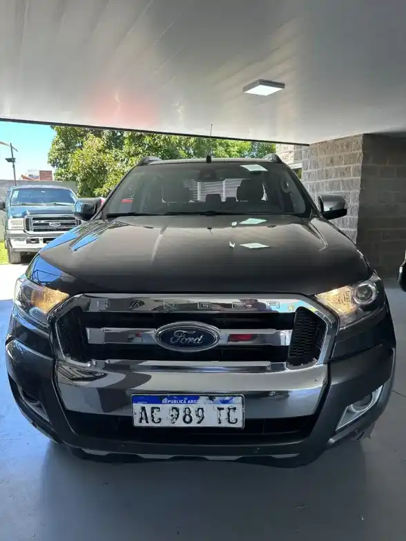 Ford Ranger 3.2 Cd Limited Tdci 200Cv 2018 - foto 2